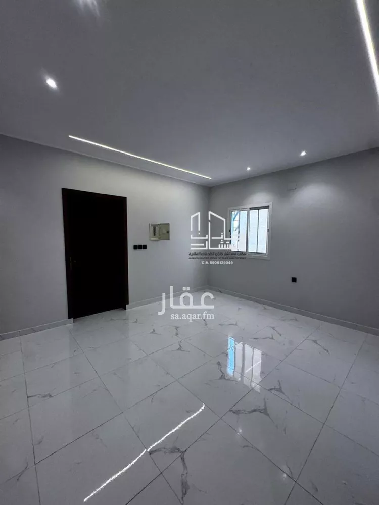 فيلا للبيع في شارع شارع أبو بكر الصديق, حي السويس 1, مدينة جازان, منطقة جازان صورة 2