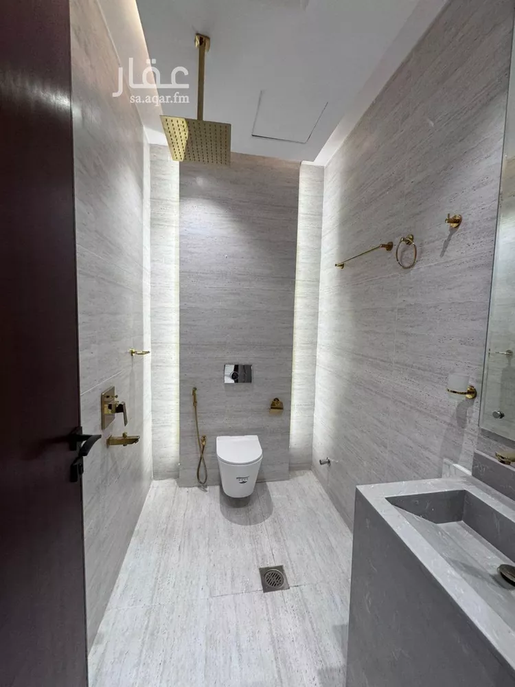Floor for Sale in Jazan Ar Rawdah 16