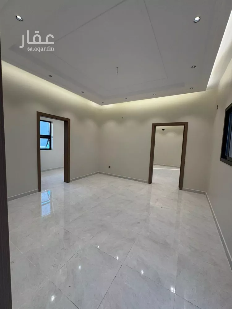 فيلا للبيع في شارع جابر بن حيان, حي الصناعية, مدينة جازان, منطقة جازان 17
