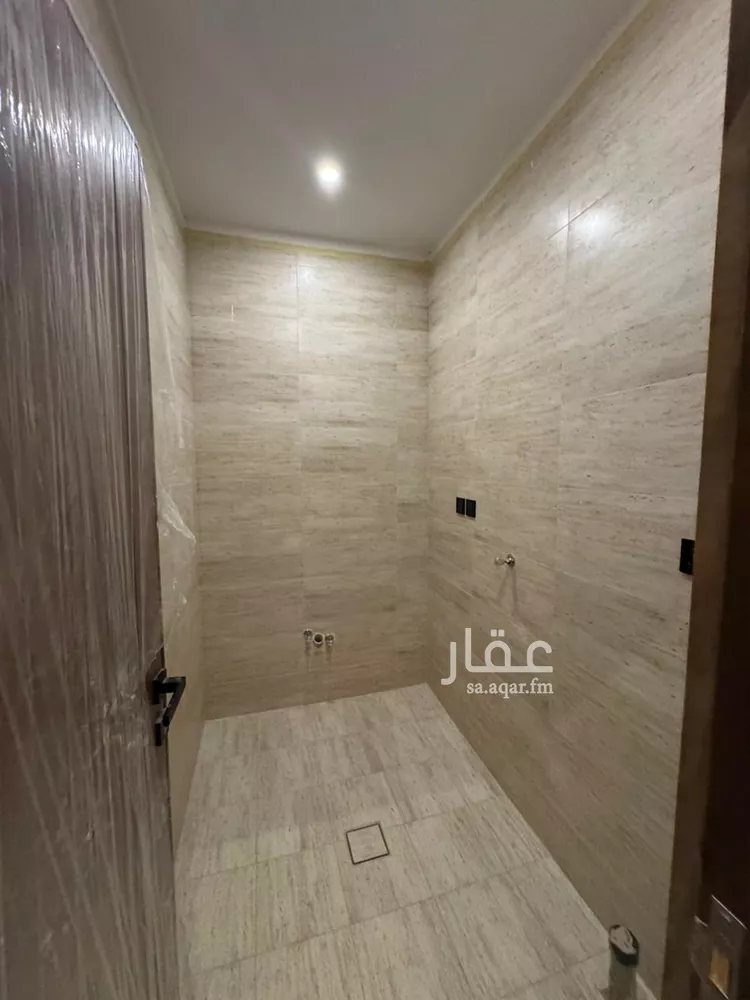 شقة للبيع في شارع القيرواني, حي الرحاب 1, مدينة جازان, منطقة جازان 12
