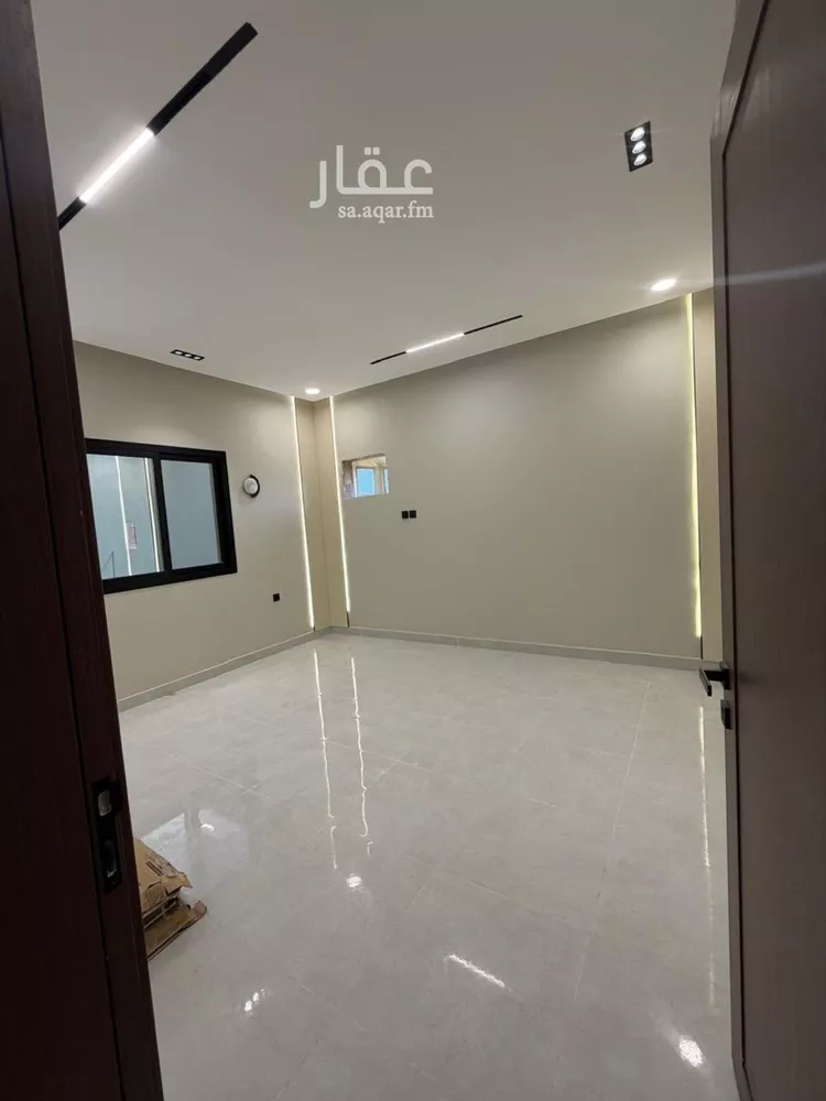 شقة للبيع في شارع ابي علي الفارسي, حي السويس 1, مدينة جازان, منطقة جازان صورة 2