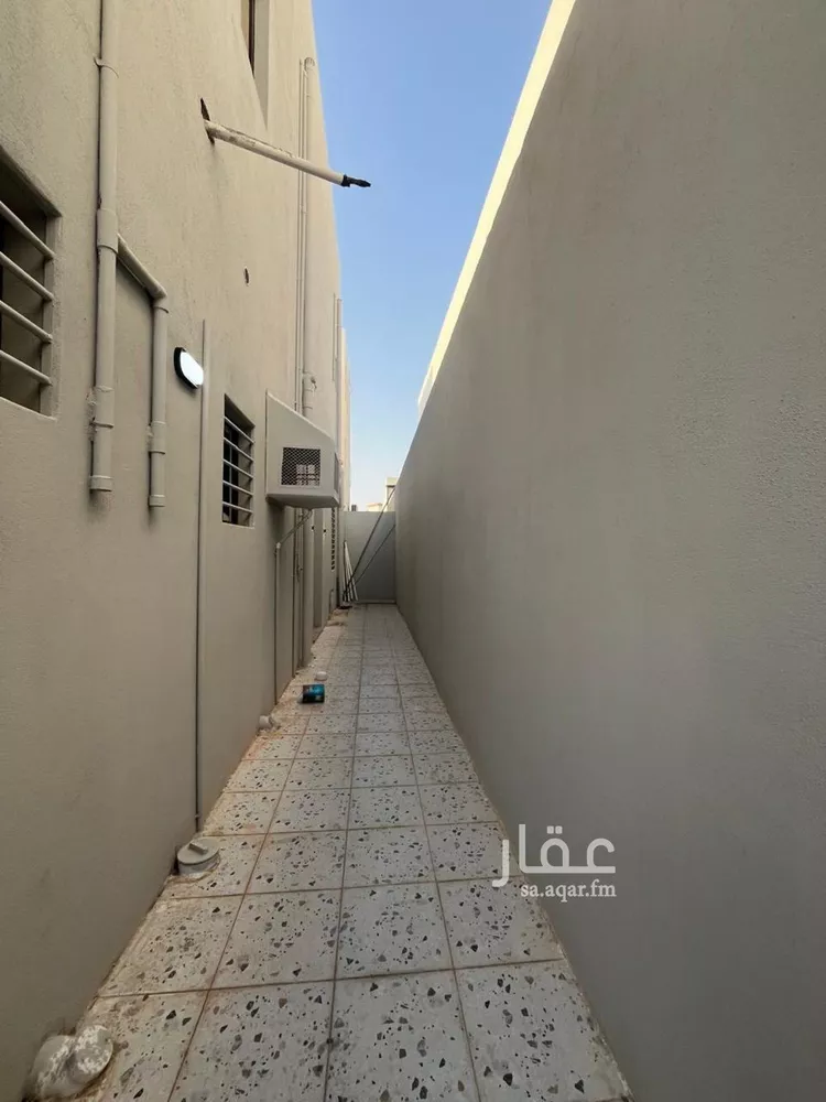 فيلا للبيع في شارع 149 خديجة بنت خويلد, حي الروضة, مدينة أبو عريش - أبو عريش, منطقة جازان 7