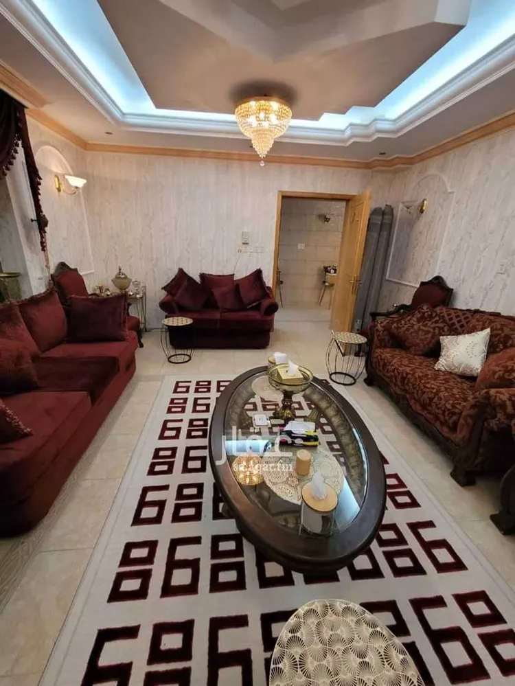 فيلا للبيع في شارع طاهر الازجي, حي الراكة الجنوبية, مدينة الخبر, المنطقة الشرقية 9