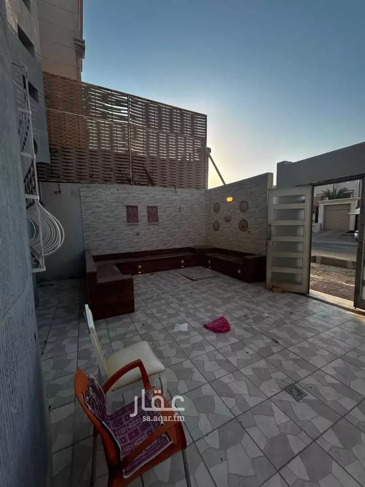 فيلا للبيع في شارع عيون الجواء, حي الفيصلية, مدينة الدمام, المنطقة الشرقية 11