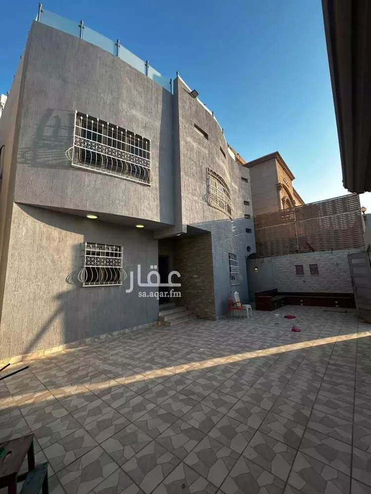 فيلا للبيع في شارع عيون الجواء, حي الفيصلية, مدينة الدمام, المنطقة الشرقية 21
