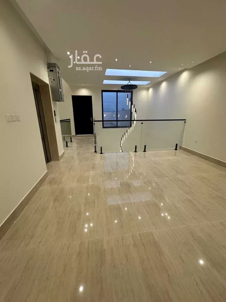 فيلا للبيع في شارع 35ب, حي الشراع, مدينة الخبر, المنطقة الشرقية صورة 2