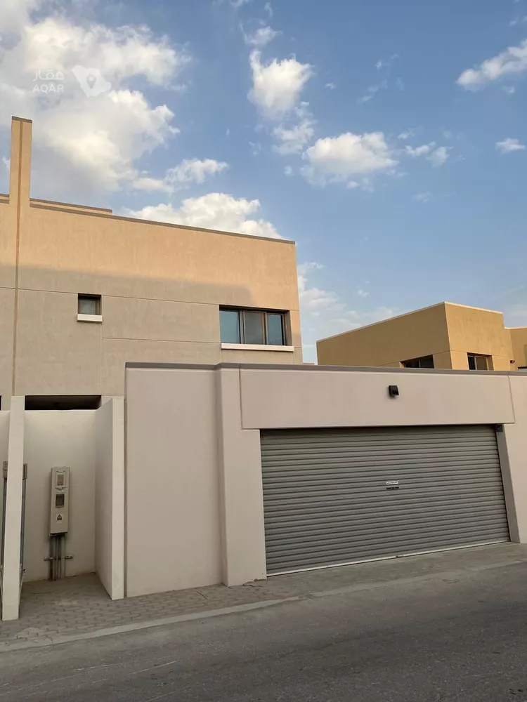 فيلا للبيع في شارع 1563518, حي الظهران, مدينة الظهران, المنطقة الشرقية 4