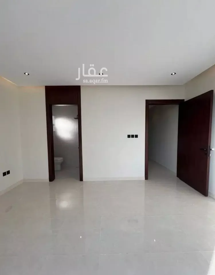 فيلا للبيع في شارع درب عيناء, حي الزهرة, مدينة الرياض, منطقة الرياض 13