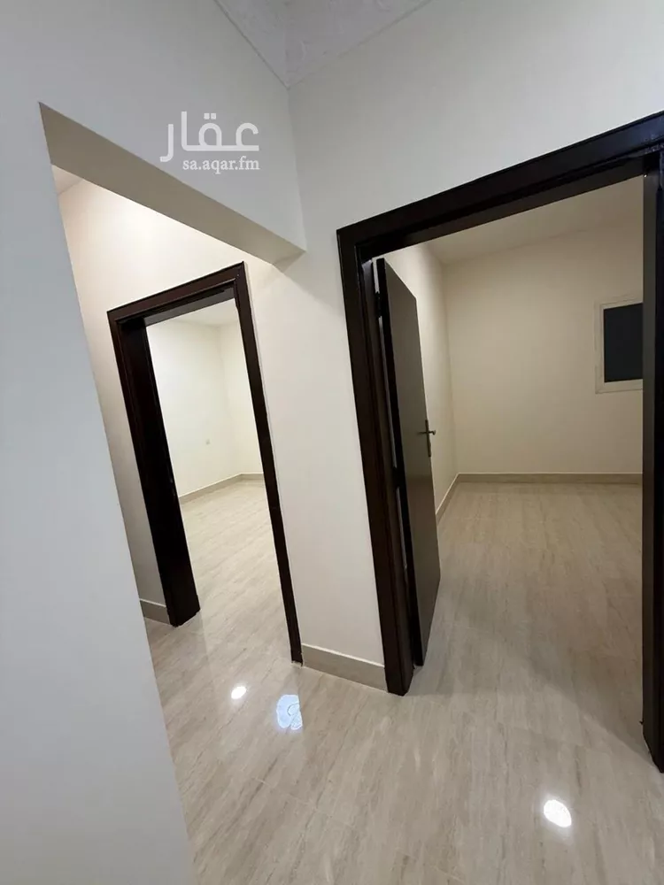 شقة للإيجار في شارع احمد البري, حي عرقة, مدينة الرياض, منطقة الرياض 8