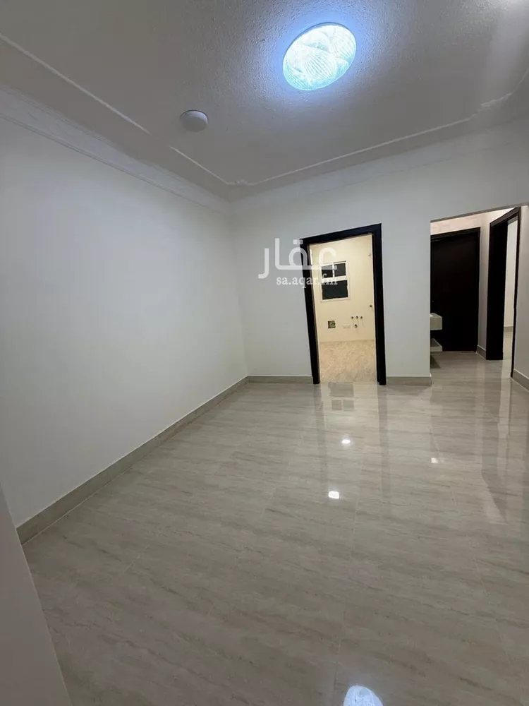 شقة للإيجار في شارع احمد البري, حي عرقة, مدينة الرياض, منطقة الرياض 6