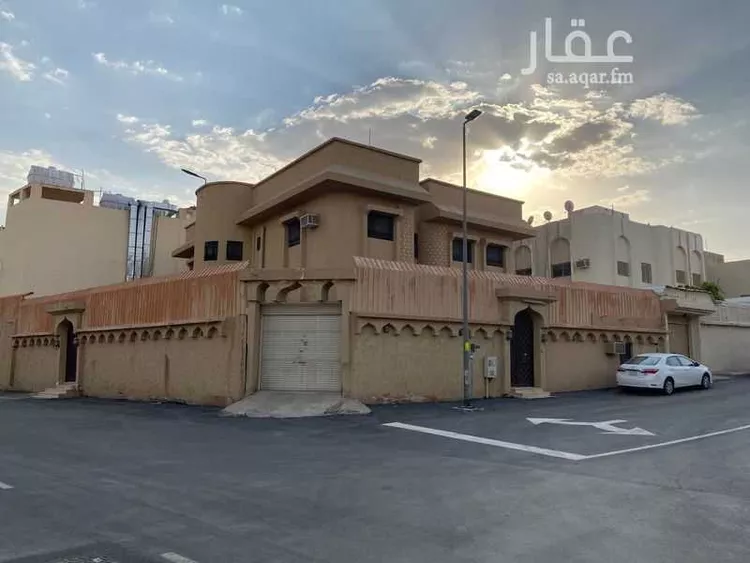 بيت للبيع في شارع مصطفى رضوان ، حي الشفا ، الرياض ، منطقة الرياض