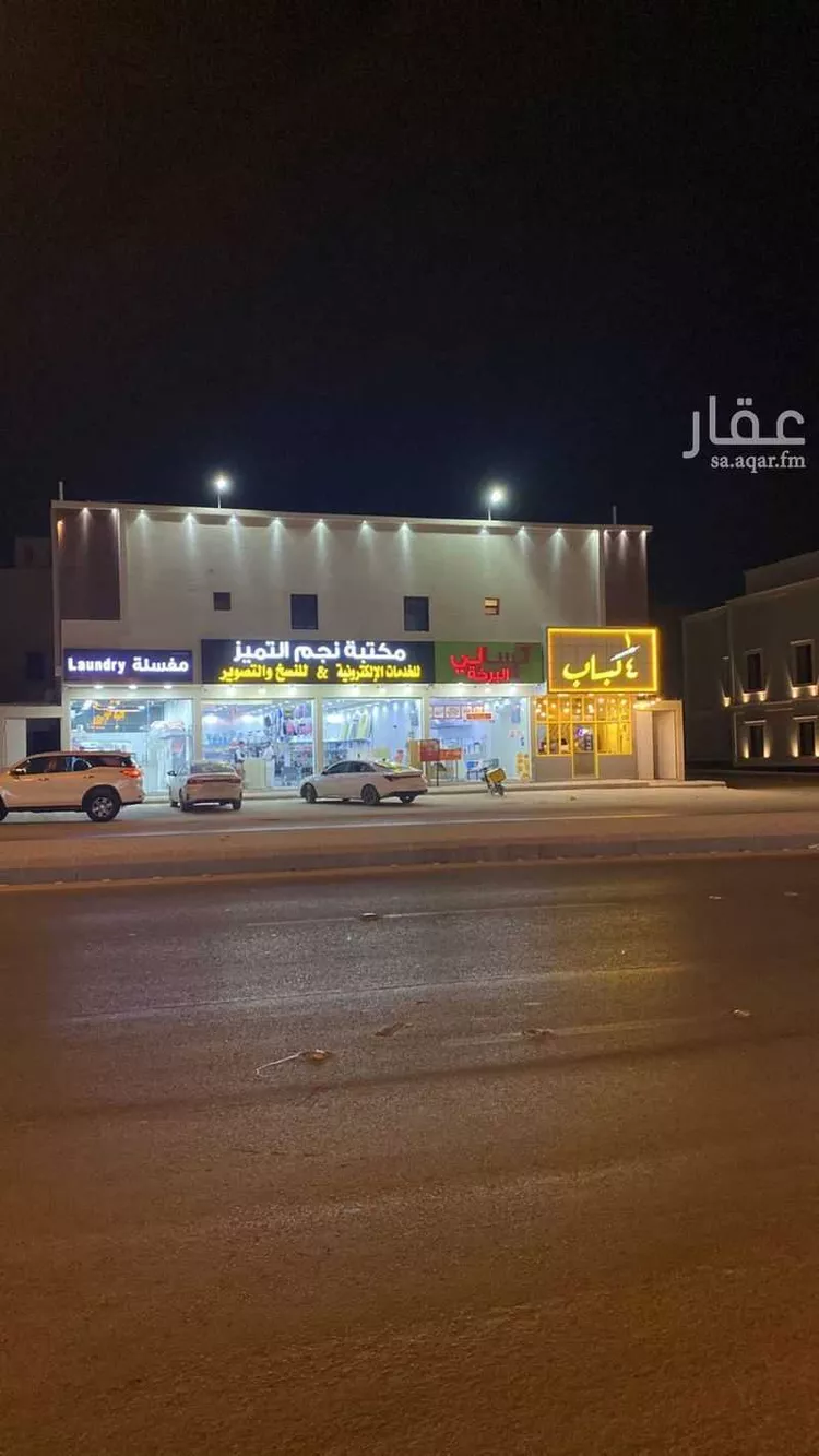 عمارة للبيع في شارع عثمان بن صدقة, حي طويق, مدينة الرياض, منطقة الرياض صورة 2