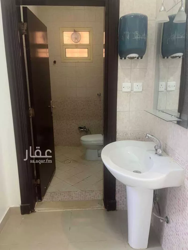 شقة للإيجار في شارع صامطة, حي ظهرة لبن, مدينة الرياض, منطقة الرياض صورة 3