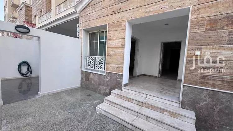 فيلا للإيجار في شارع الوادى, حي القصور, مدينة الظهران, المنطقة الشرقية صورة 5