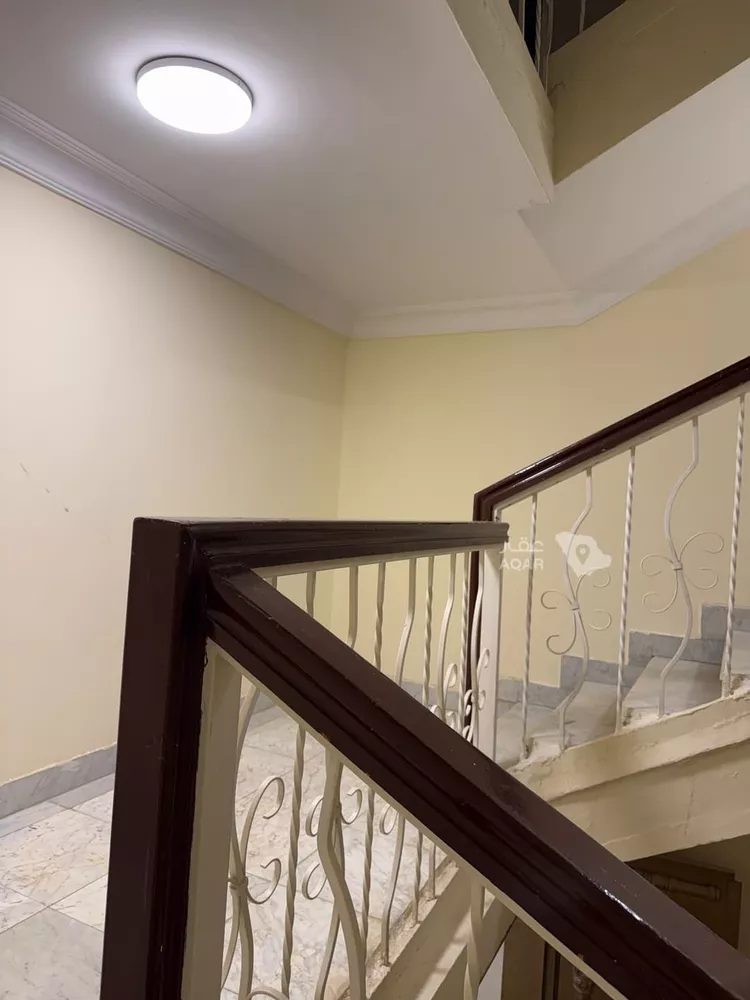Floor for Rent in Riyadh Al Mughrizat صورة 3