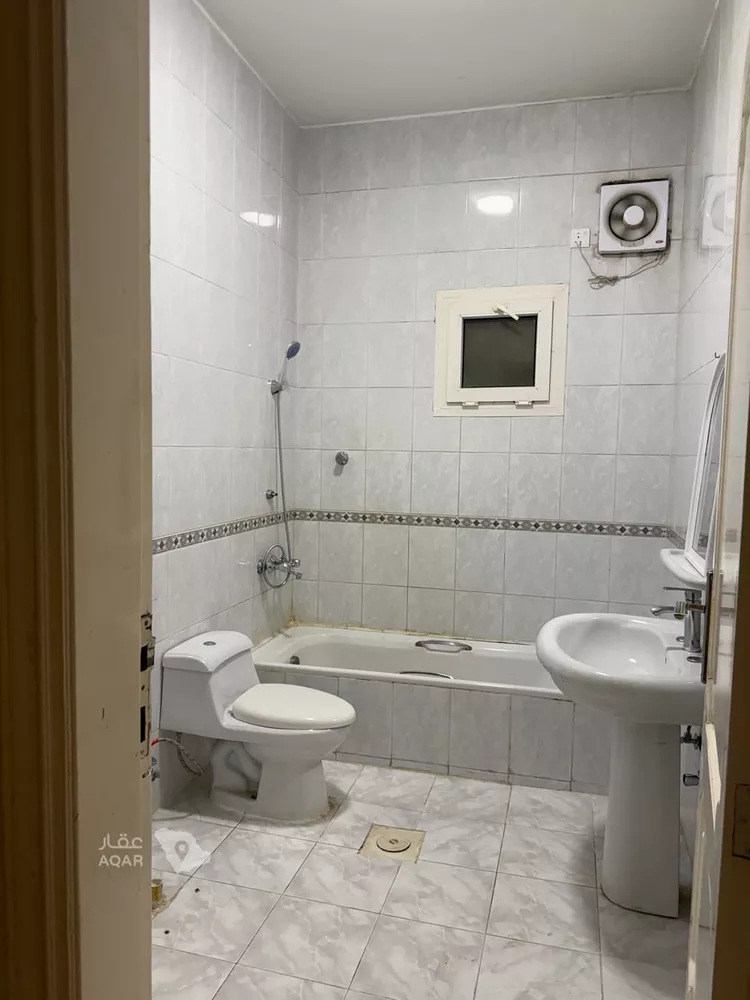 Floor for Rent in Riyadh Al Mughrizat صورة 2