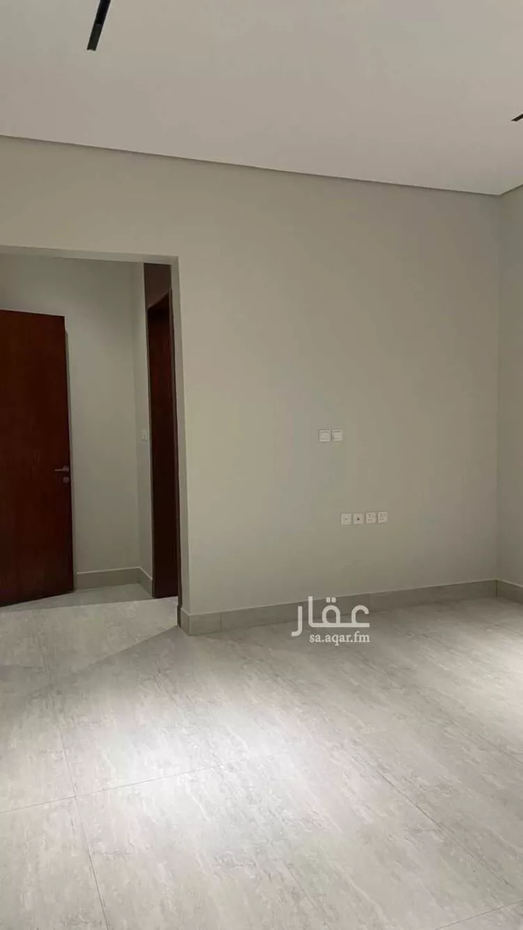 Floor for Sale in Riyadh Al Arid