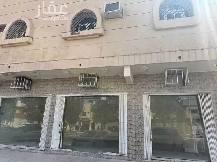 محل للإيجار في شارع ابي سعيد الخدري, حي الملك فيصل, مدينة الرياض, منطقة الرياض صورة 3