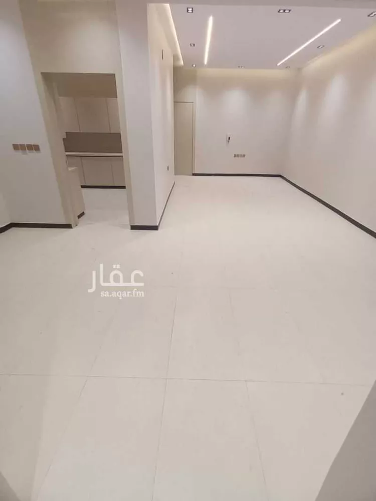 دور للإيجار في شارع العباس بن جرير, حي السعادة, مدينة الرياض, منطقة الرياض صورة 4