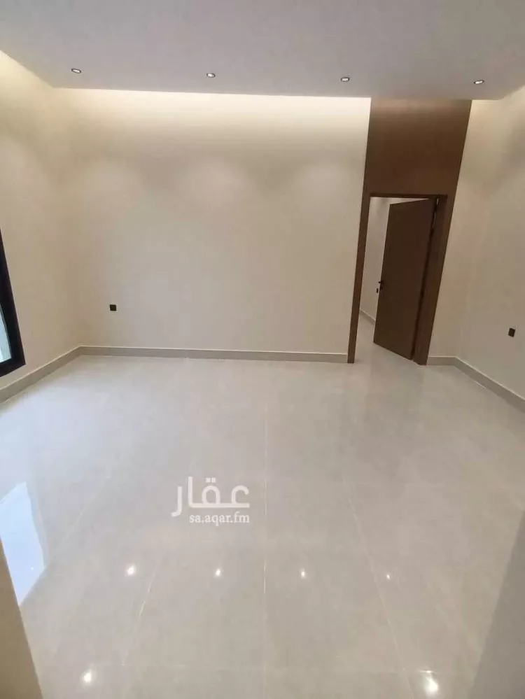 دور للبيع في شارع محمد العقيل, حي النهضة, مدينة الرياض, منطقة الرياض صورة 3