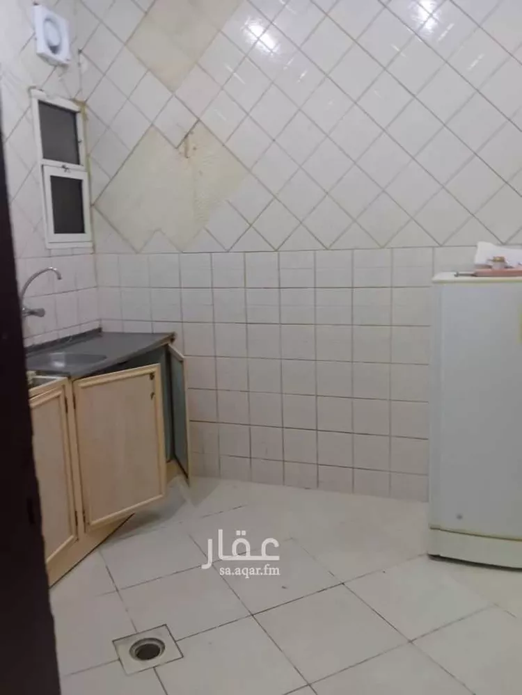 شقة للإيجار في شارع بيعة العقبة, حي السعادة, مدينة الرياض, منطقة الرياض صورة 2