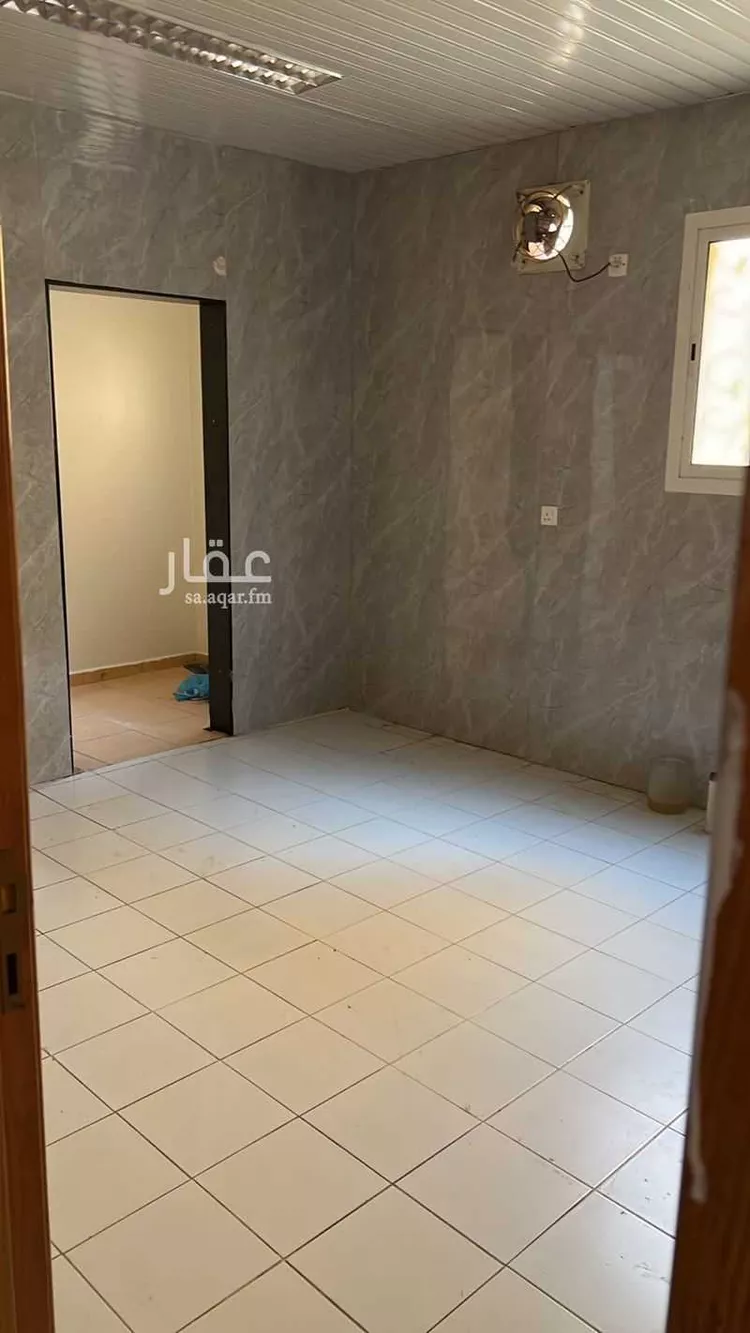 دور للإيجار في شارع الدائرة, حي السعادة, مدينة الرياض, منطقة الرياض 7