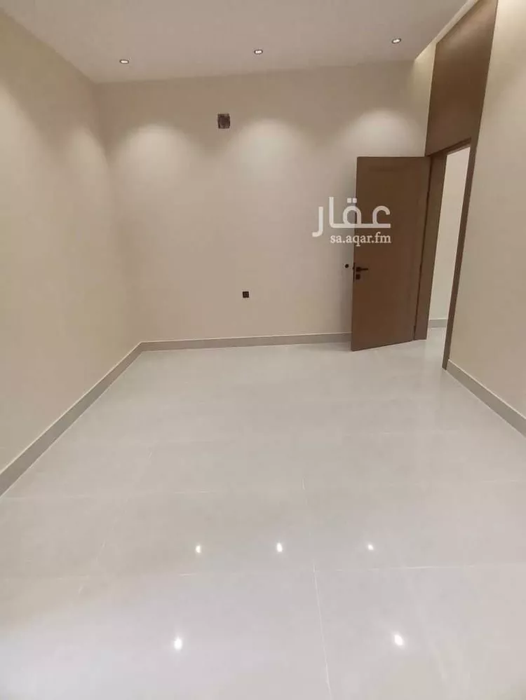 دور للبيع في شارع محمد العقيل, حي النهضة, مدينة الرياض, منطقة الرياض صورة 5
