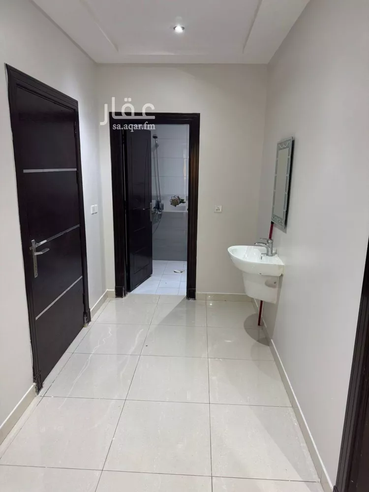 شقة للإيجار في شارع الفجر, حي الياسمين, مدينة الرياض, منطقة الرياض صورة 3
