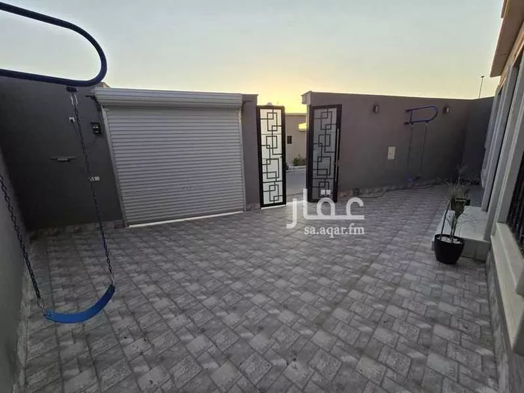 فيلا للبيع في شارع عنابة, حي الجزيرة, مدينة رياض الخبراء, منطقة القصيم 7