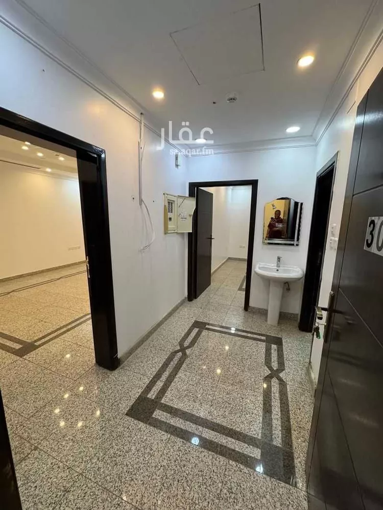 مكتب تجاري للإيجار في شارع الملك عبدالله بن عبدالعزيز, حي الأصيفرين, مدينة المدينة المنورة, منطقة المدينة المنورة صورة 5