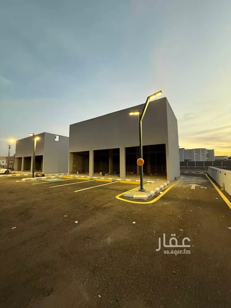 محل للإيجار في شارع طريق ابو بكر الصديق, حي مخطط المنح, مدينة الحناكيه, منطقة المدينة المنورة صورة 2