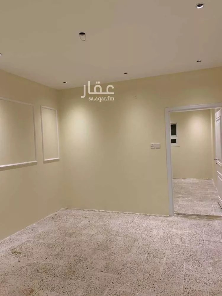 عمارة للبيع في شارع بشير ابن الحارث ، حي اليرموك ، خميس مشيط ، خميس مشيط