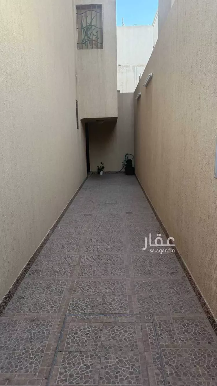 دور للإيجار في شارع الفرعية, حي عرقة, مدينة الرياض, منطقة الرياض صورة 5
