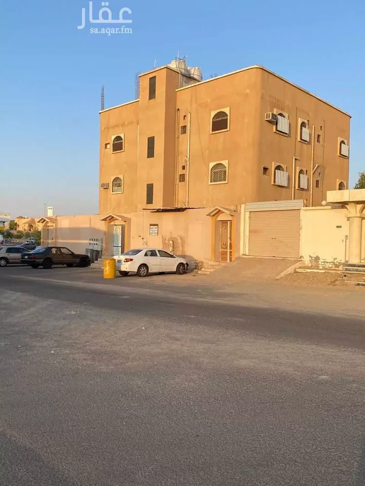 عمارة للبيع في شارع اليمامة ، حي حصيدة ، القريات ، القريات صورة 2