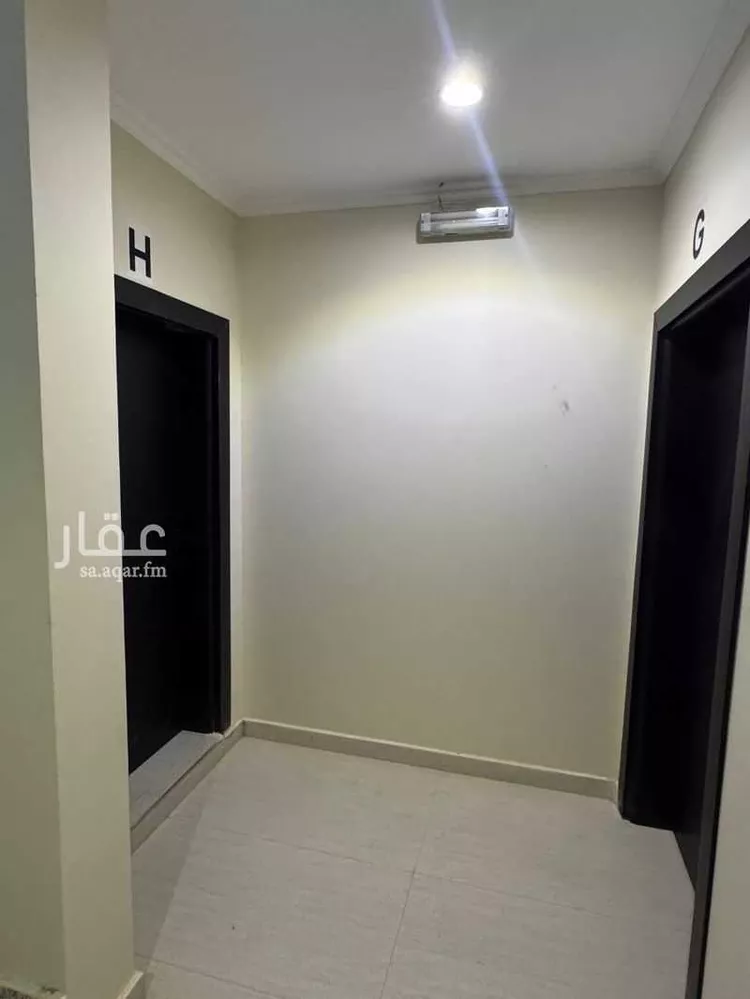 عمارة للبيع في شارع وادي أبي عرب, حي الوادي, مدينة الرياض, منطقة الرياض 15