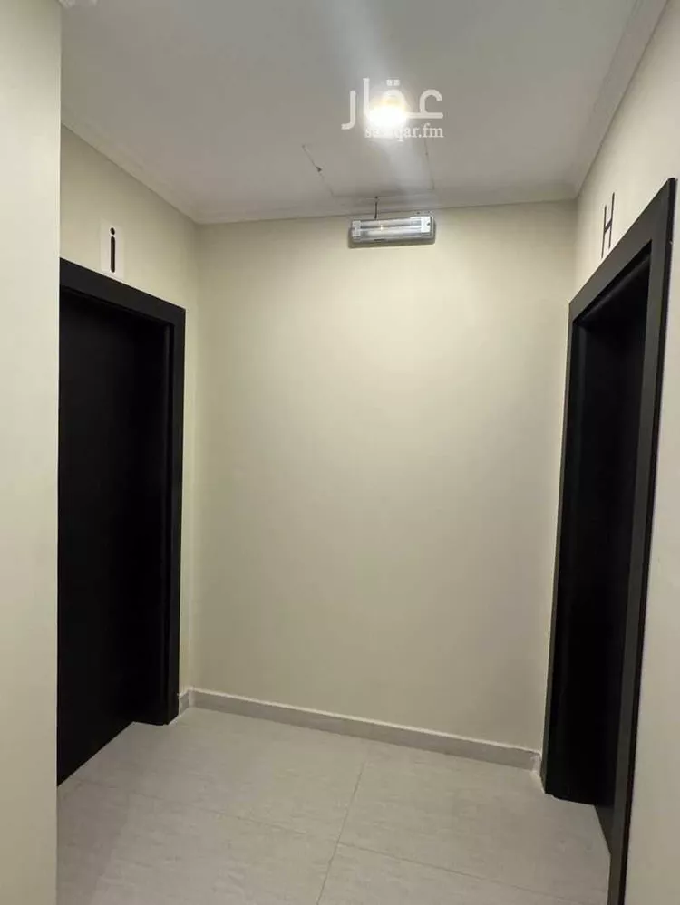 عمارة للبيع في شارع وادي أبي عرب, حي الوادي, مدينة الرياض, منطقة الرياض 13