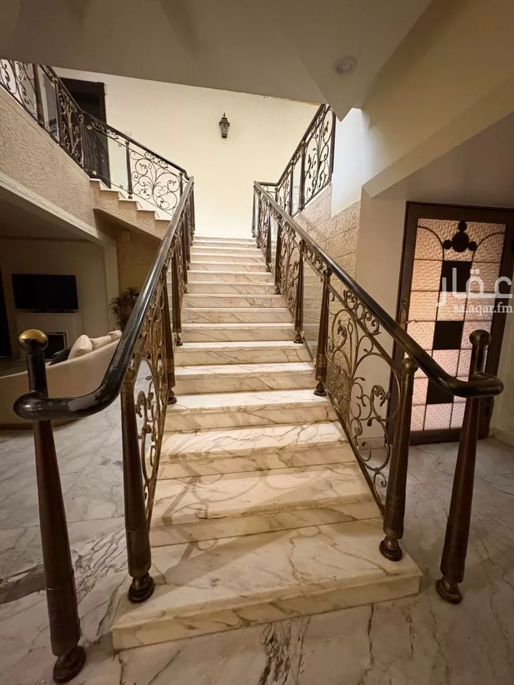 فيلا للبيع في شارع الحصيات, حي النفل, مدينة الرياض, منطقة الرياض