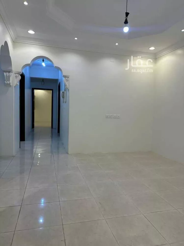 شقة للإيجار في شارع الصحيفات ، حي الشرفية ، أبها ، منطقة عسير