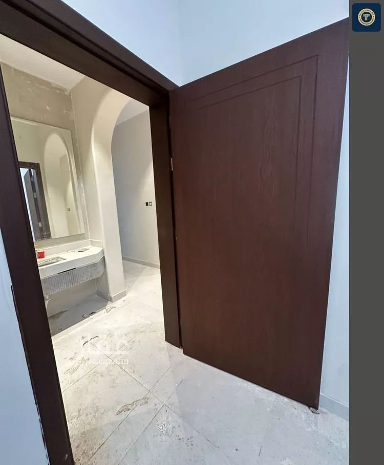 Villa for Sale in Jeddah Al Qryniah