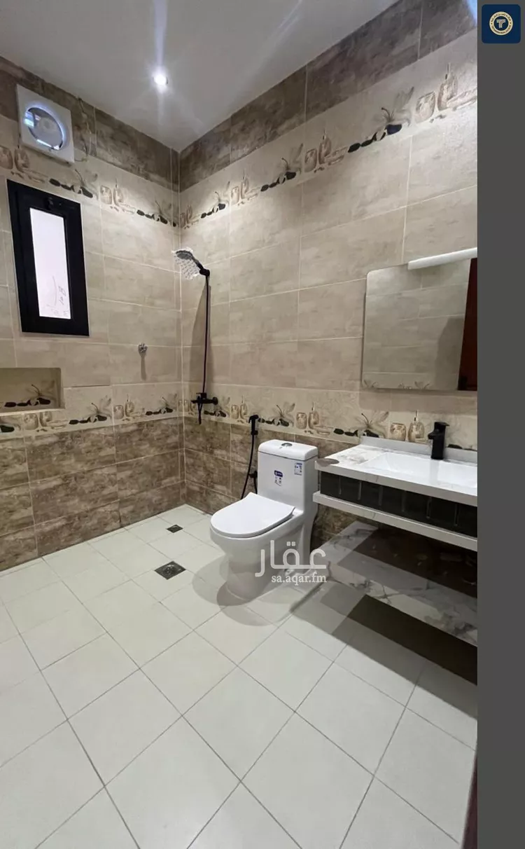 فيلا للبيع في شارع محمد بن ابي خلف, حي القرينية, مدينة جدة, منطقة مكة المكرمة صورة 2