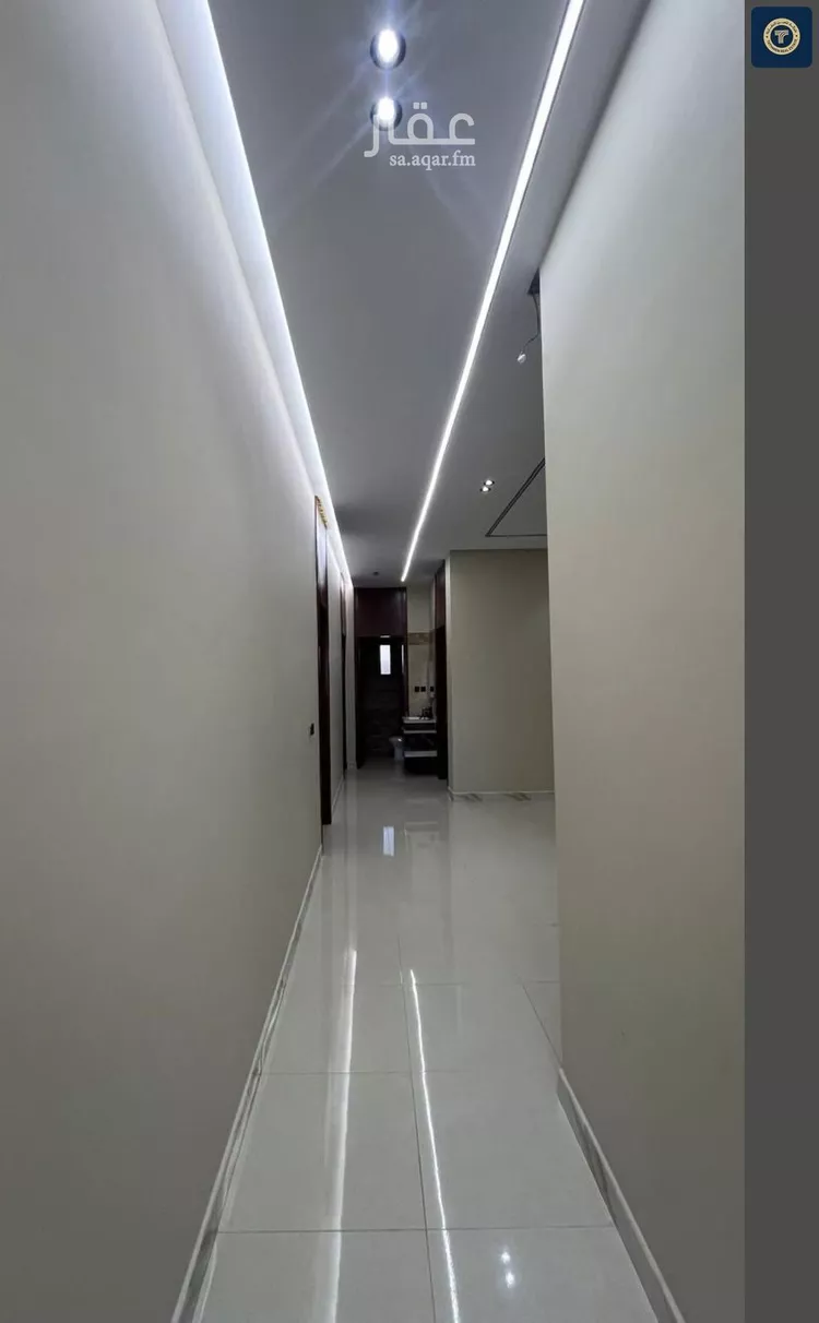 فيلا للبيع في شارع محمد بن ابي خلف, حي القرينية, مدينة جدة, منطقة مكة المكرمة صورة 4