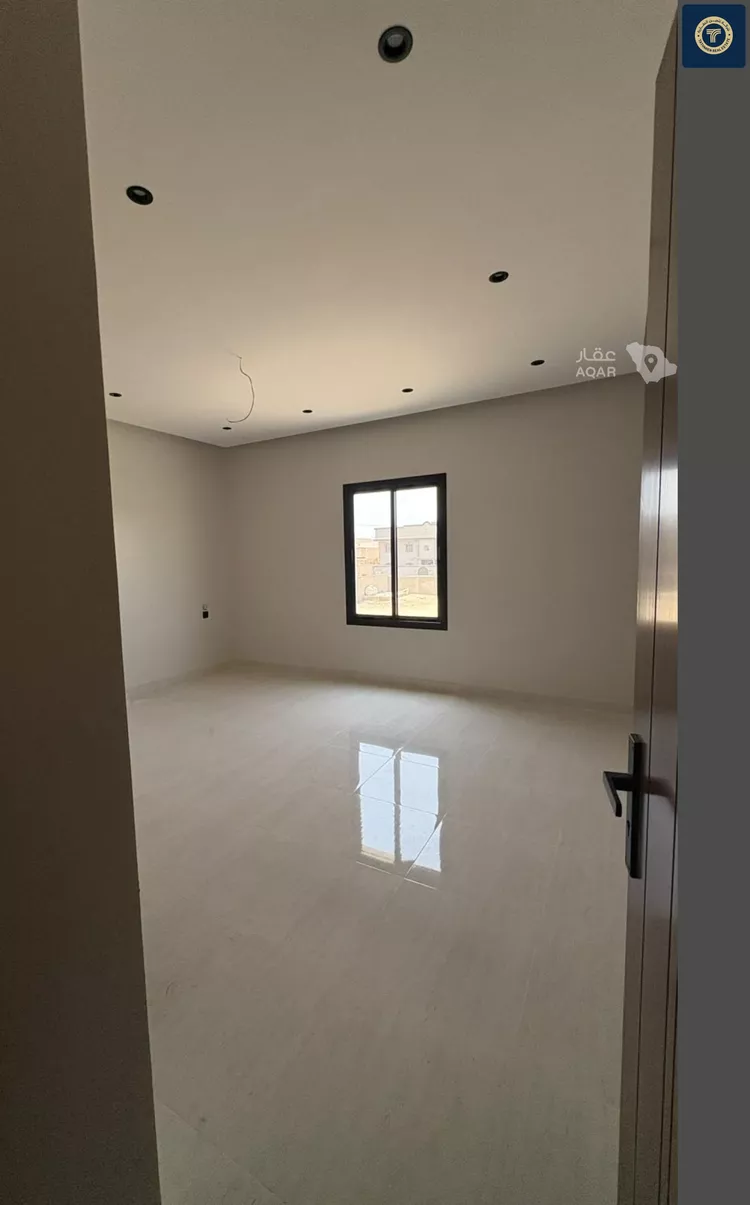 شقة للبيع في شارع القرينية 38, حي القرينية, مدينة جدة, منطقة مكة المكرمة 8