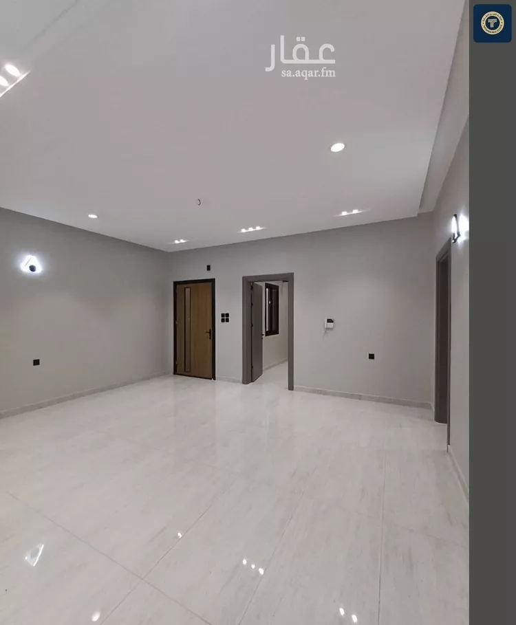 فيلا للبيع في شارع بديع الزمان الهمداني, حي الرحمانية, مدينة جدة, منطقة مكة المكرمة صورة 2
