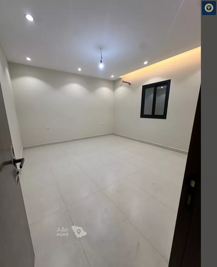 فيلا للبيع في شارع محمد بن قاسم السيوطي, حي القرينية, مدينة جدة, منطقة مكة المكرمة صورة 3