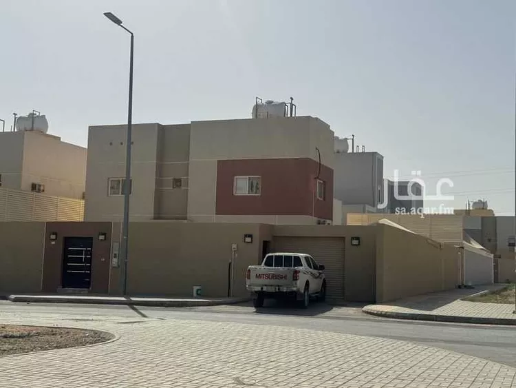 فيلا للبيع في شارع عقرباء 200 ، العيينة ، الدرعية صورة 3