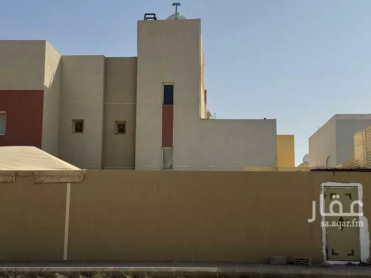 فيلا للبيع في شارع عقرباء 200 ، العيينة ، الدرعية صورة 5