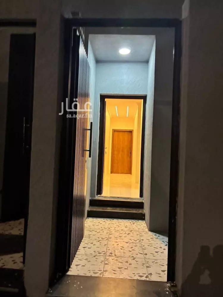 عمارة للإيجار في شارع مالك ابن عمر السلمي, حي ضاحية الملك فهد, مدينة الدمام, المنطقة الشرقية صورة 4
