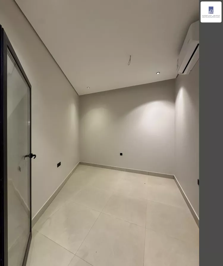 Floor for Sale in Riyadh Al Badi'ah 5