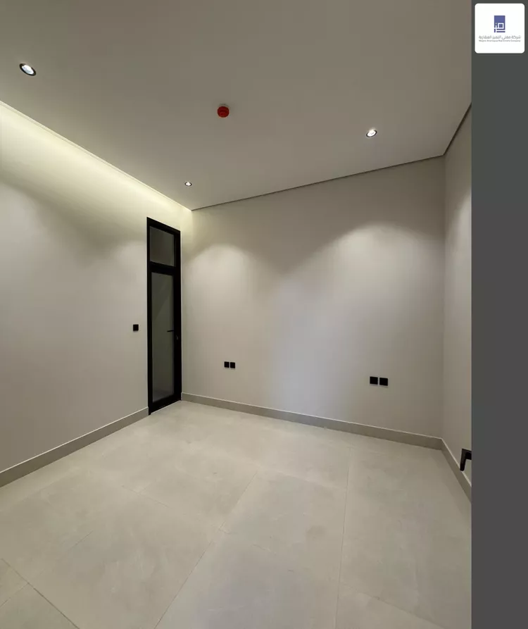 شقة للبيع في شارع عبدالعزيز العباسي, حي البديعة, مدينة الرياض, منطقة الرياض 7