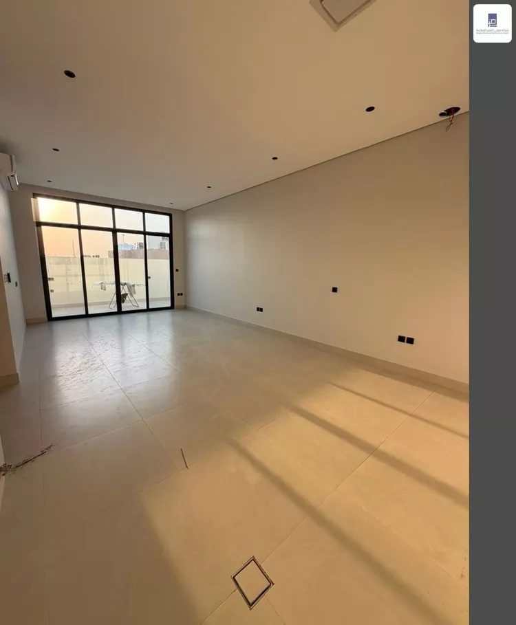 دور للبيع في شارع الوتر, حي الملز, مدينة الرياض, منطقة الرياض صورة 4